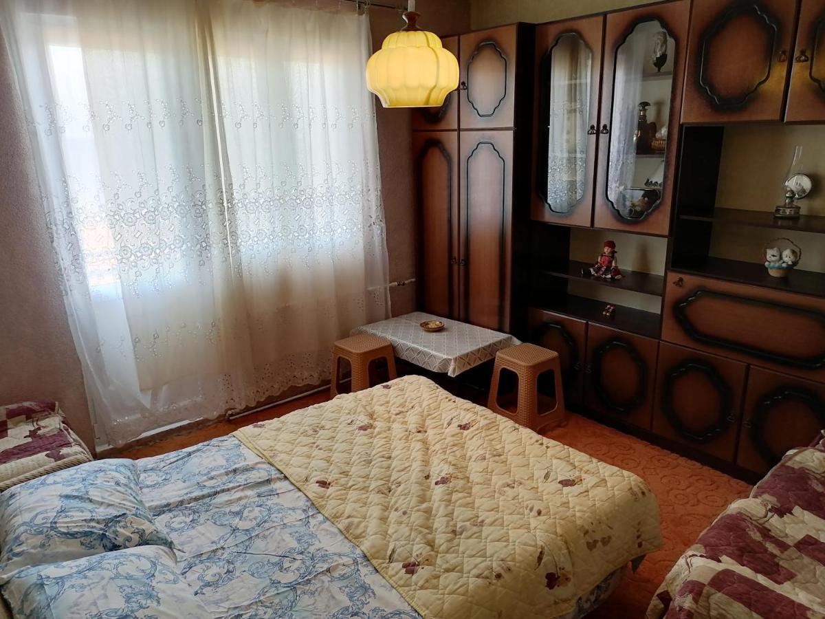 Villa Shine Apartment 1 สตรูกา ภายนอก รูปภาพ