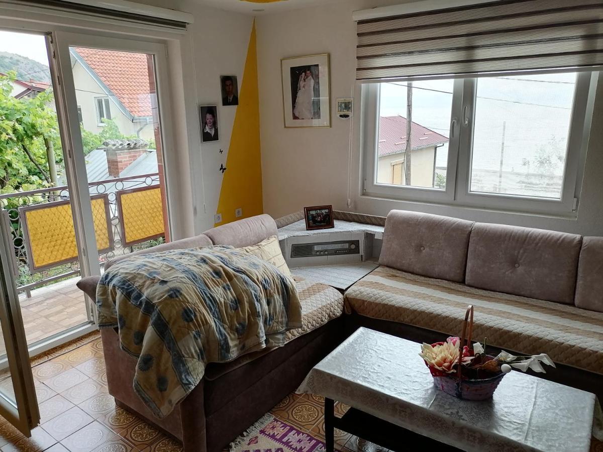 Villa Shine Apartment 1 สตรูกา ภายนอก รูปภาพ